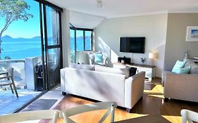 Tranquil Escape - Koala Hotspot - 2 Bed 2 Bath Apt Spectacular Sea Views